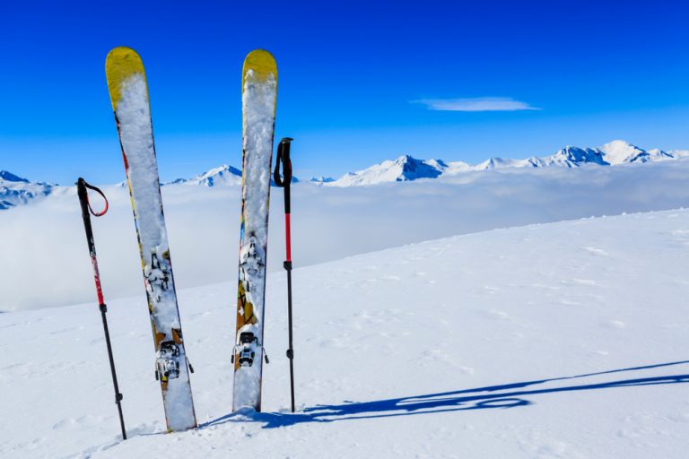 Comment faire des économies en achetant son matériel de ski/snow ?